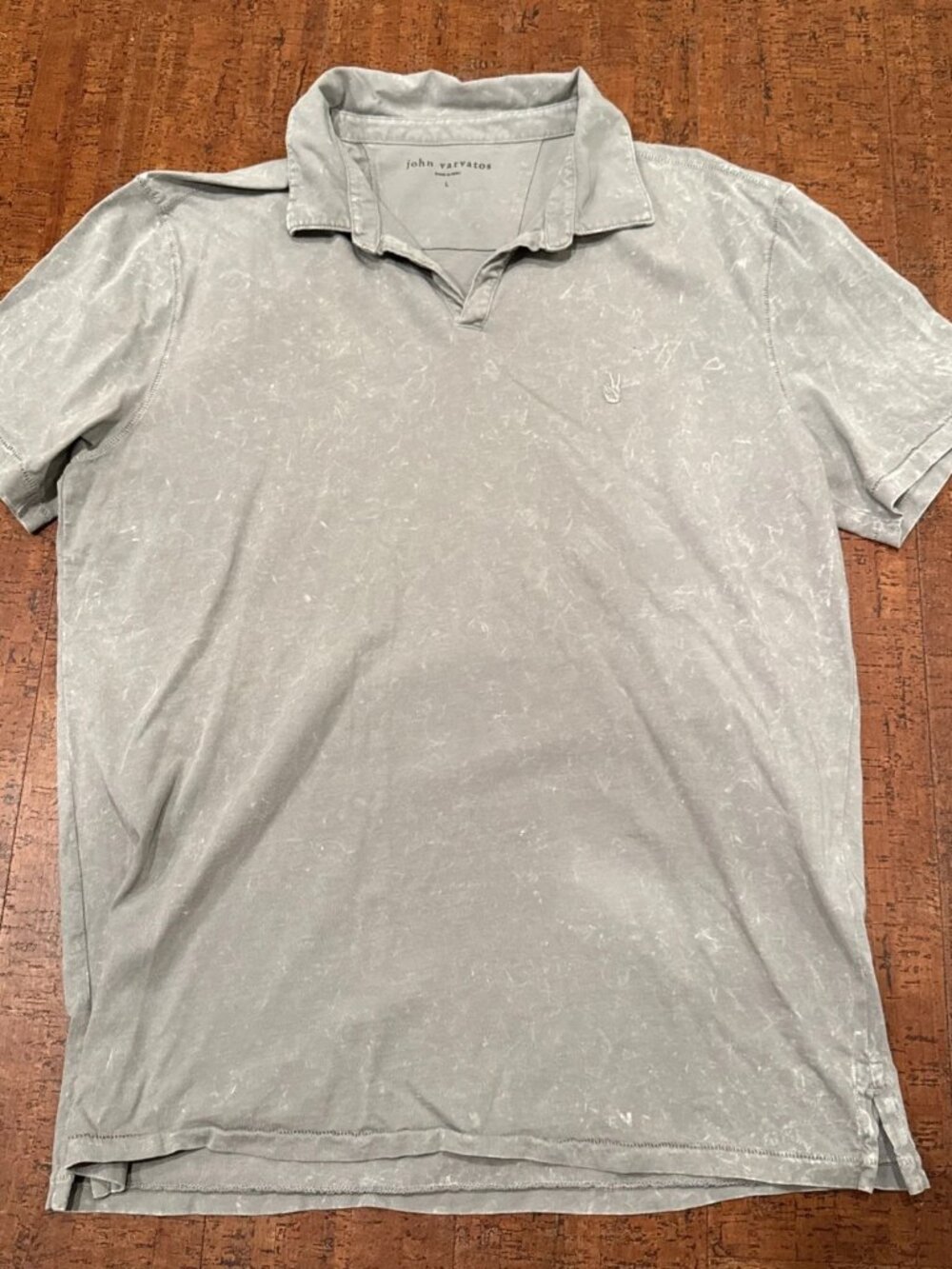 John Varvatos Men’s Large Acid Wash Gray Short Sleeve Polo Shirt Peace Sign